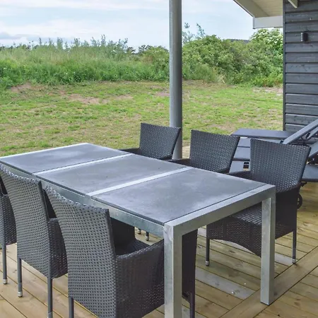 4 Bedroom Awesome In Hadsund Tatil Evi *